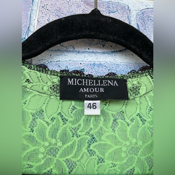 Michellena Amour paris lace bell arm blouse size 46/1X - Picture 10 of 14